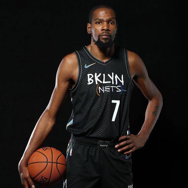 伊尼戈和埃 伊尼戈和埃