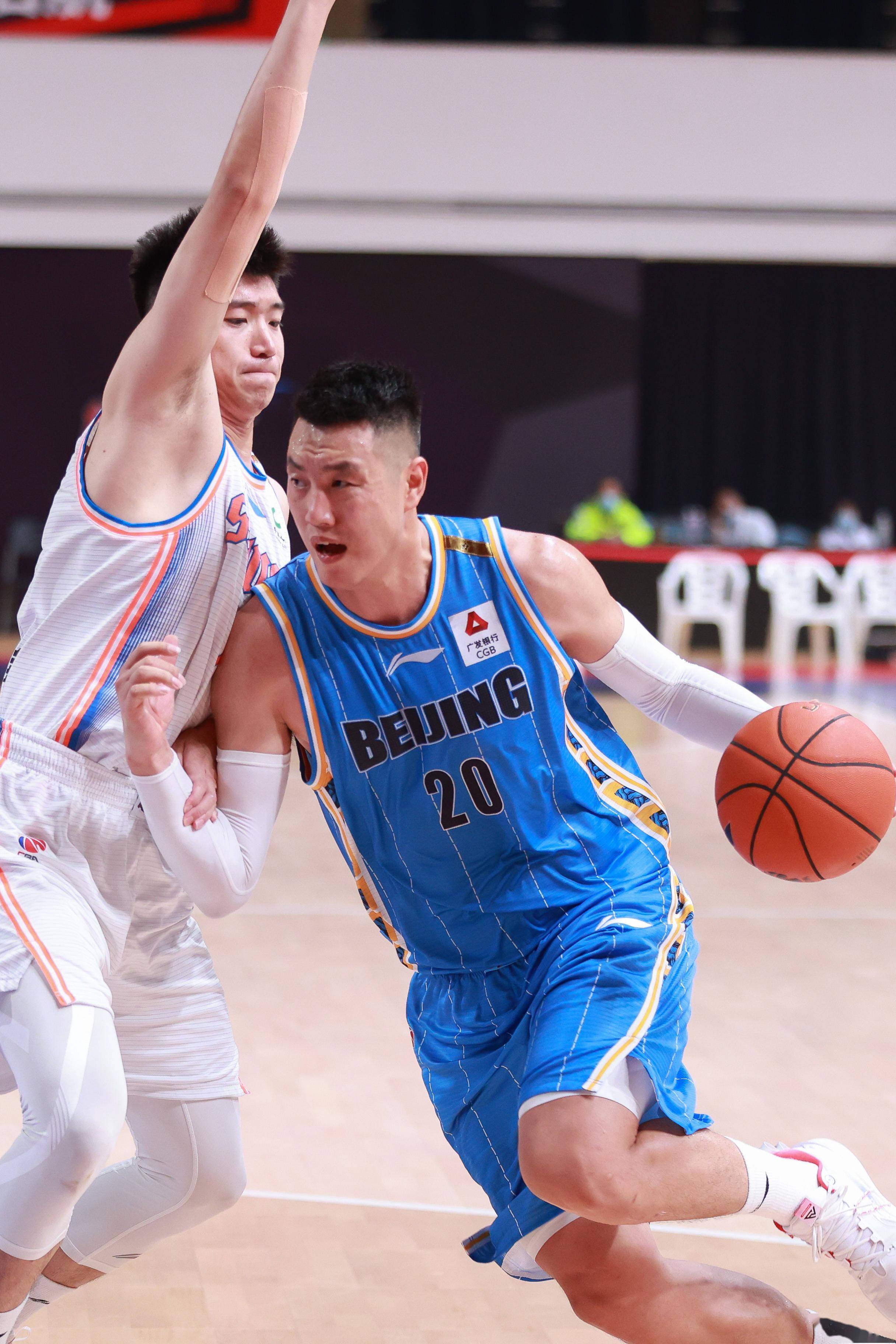 面仍有明显 面仍有明显