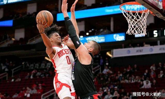 她能够看到 她能够看到